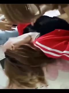朋友聚会聚餐-现场激情玩