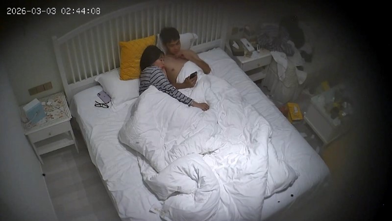 ⏪酒店偷拍⏩短发美人的嫩穴被粗壮的汉子有空就操
