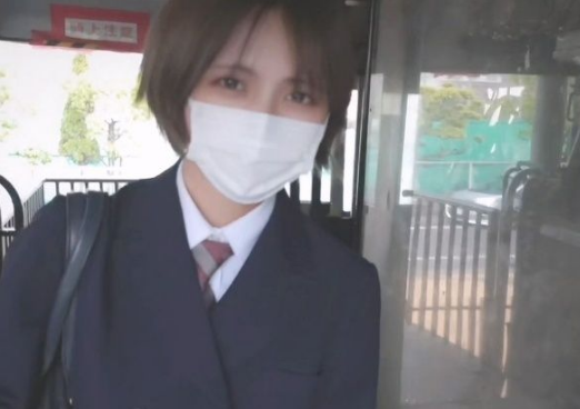 【怪兽企划】由奈(21岁)大学生!看着很嫩很纯
