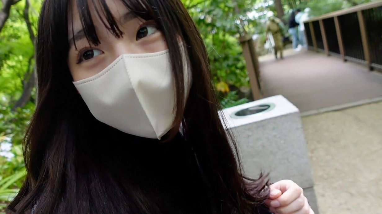 FC2-PPV-3591494 连续中出19岁可爱娃娃脸小恶魔
